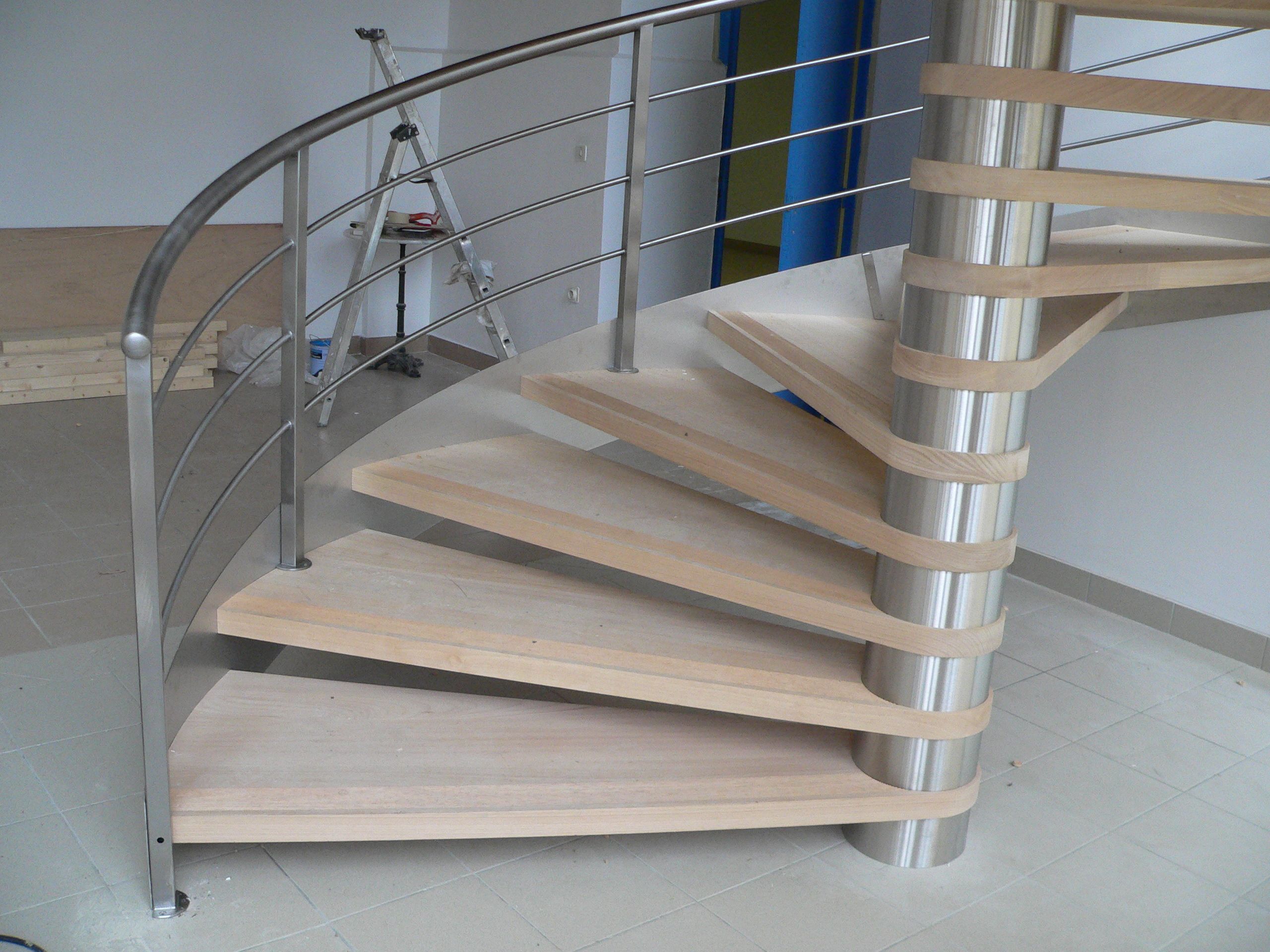 Escaliers bois métal sur mesure Toulouse, Montauban et Bergerac- EGO Attingo - N40