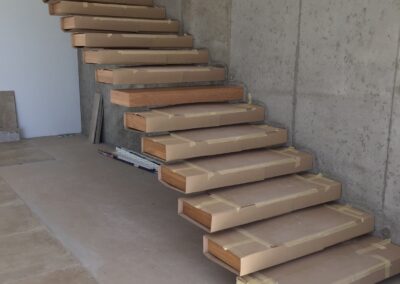 Escaliers design sur mesure Toulouse, Montauban et Bergerac- EGO Attingo - N68
